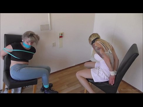 ❤️ Verslaaf / vasgebind en gesnoer / meisie in nood Anale video op af.special-grasser.ru